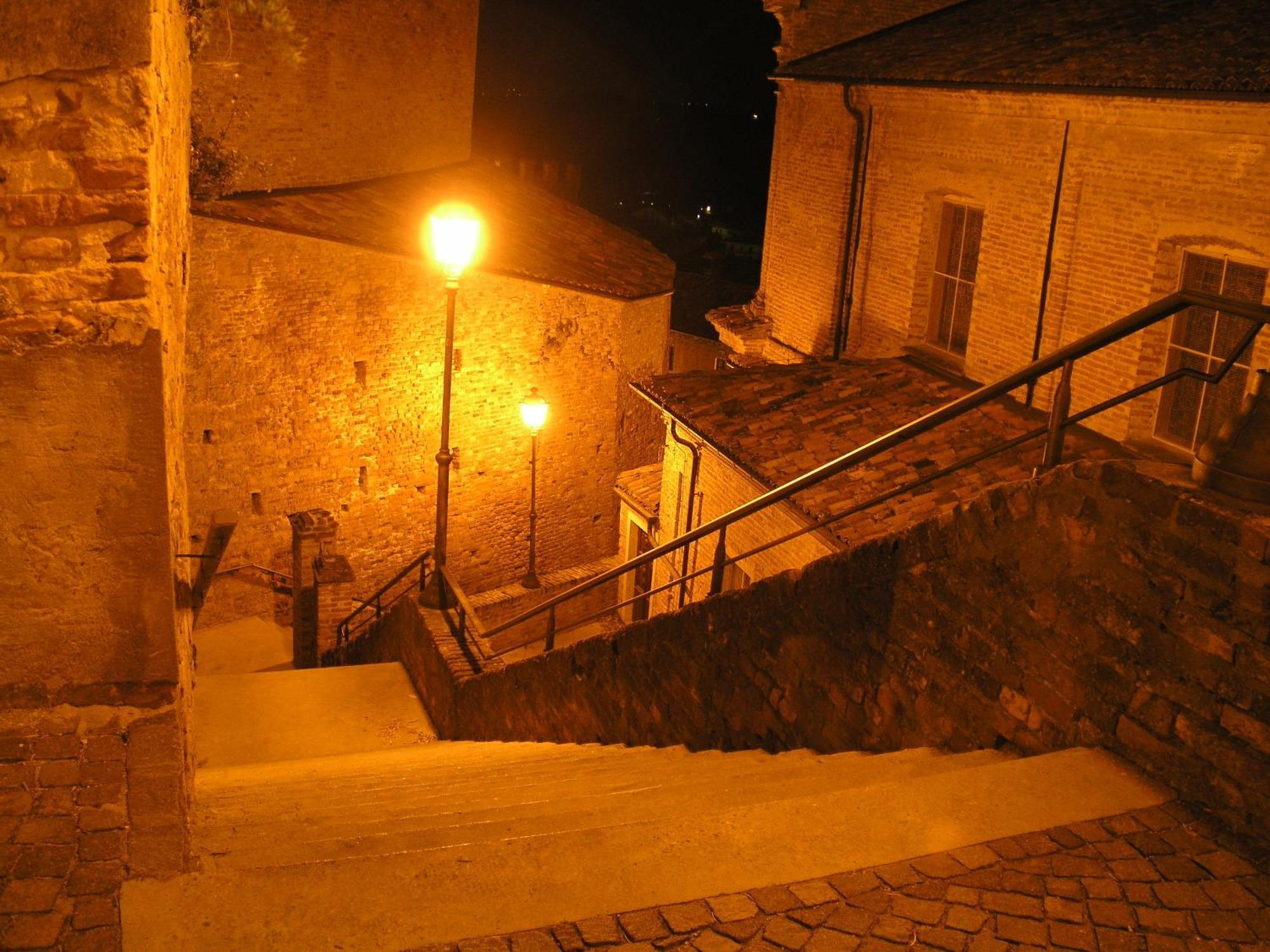 Il Borgo B&B Castellinaldo Exteriör bild