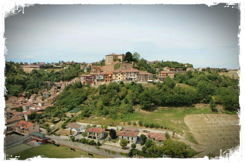 Il Borgo B&B Castellinaldo Exteriör bild
