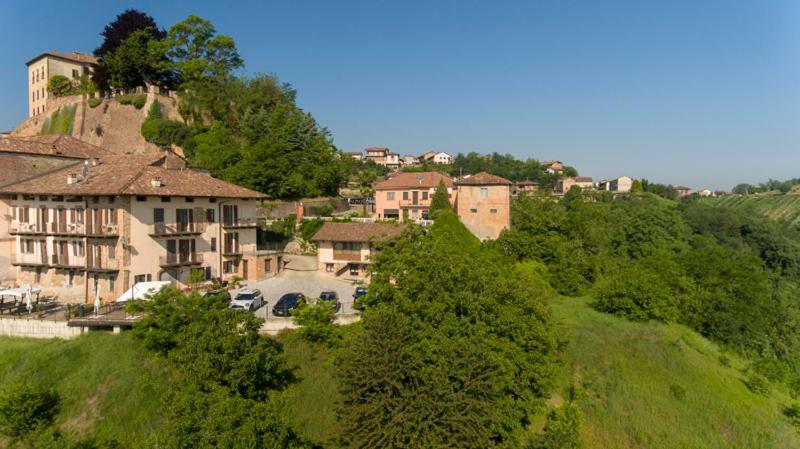 Il Borgo B&B Castellinaldo Exteriör bild